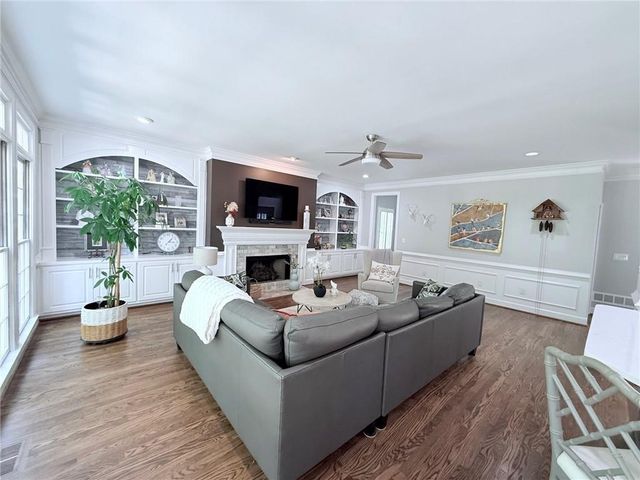 220 May Apple Lane, Alpharetta, GA 30005