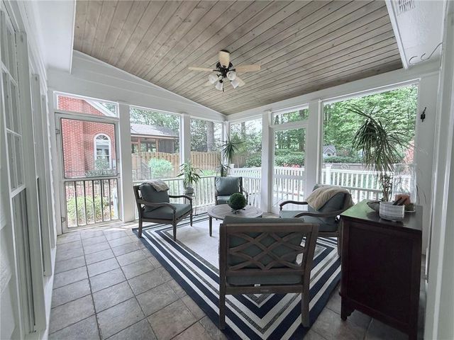 220 May Apple Lane, Alpharetta, GA 30005