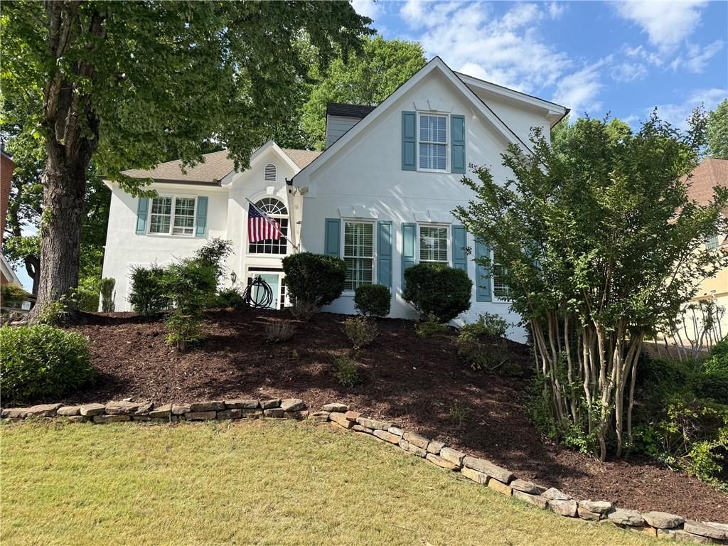 220 May Apple Lane, Alpharetta, GA 30005