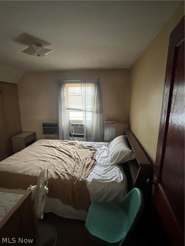 3201 Altoona Road, Cleveland, OH 44109