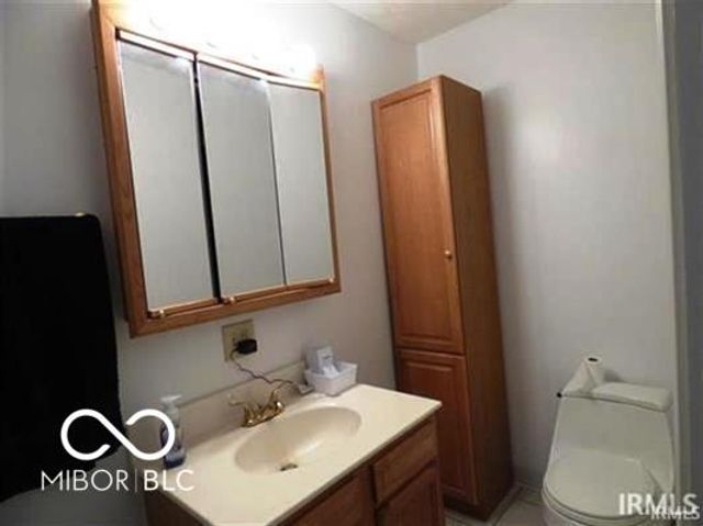 10012 E County Road 500 S, Selma, IN 47383