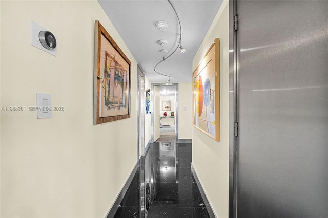 1 Grove Isle Dr A1110, Miami, FL 33133