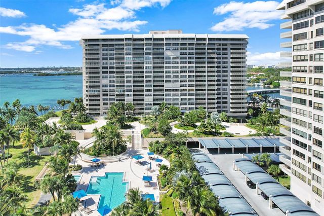 1 Grove Isle Dr A1110, Miami, FL 33133