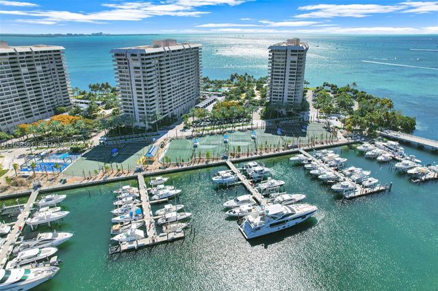 1 Grove Isle Dr A1110, Miami, FL 33133