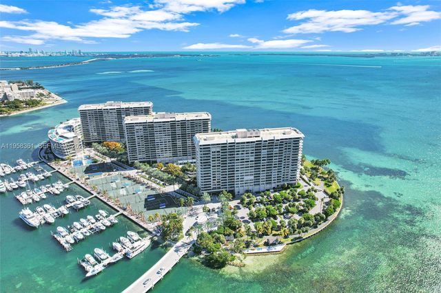 1 Grove Isle Dr A1110, Miami, FL 33133