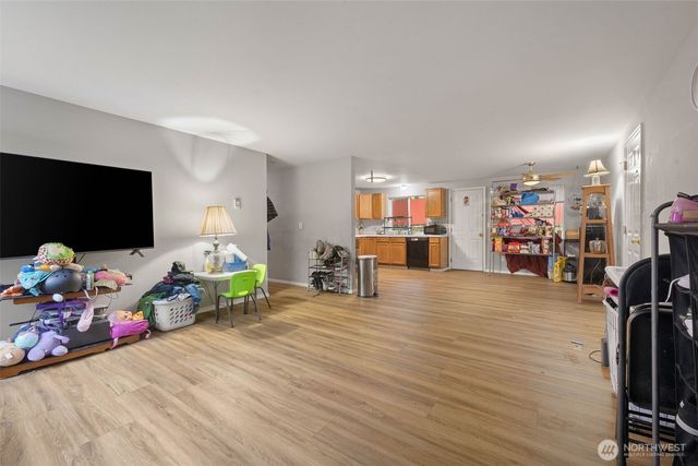 71 E Dunvegan Road, Shelton, WA 98584