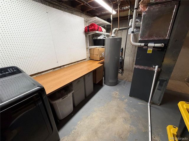 17042 E Wagon Trail Pkwy, Aurora, CO 80015