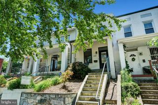 1749 L ST NE, Washington, DC 20002