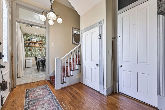 1819 Ball, Galveston, TX 77550