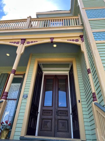 1819 Ball, Galveston, TX 77550