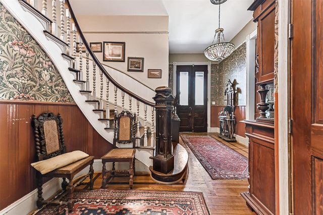 1819 Ball, Galveston, TX 77550