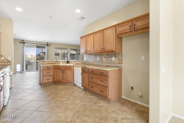 20900 N VISTA Trail, Surprise, AZ 85387