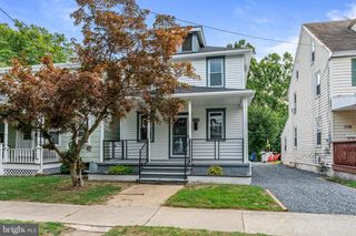 1736 KINGS HWY, Swedesboro, NJ 08085