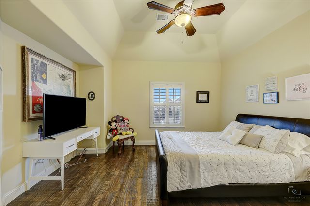 3878 Benchmark Lane, Frisco, TX 75034