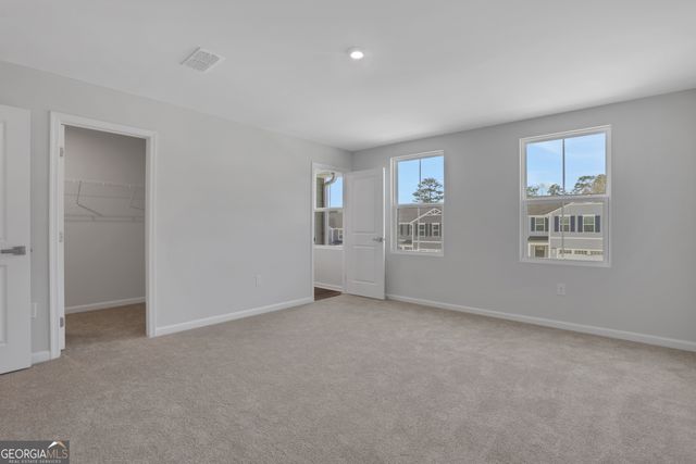 812 Sweet Pine Brook, Stone Mountain, GA 30087