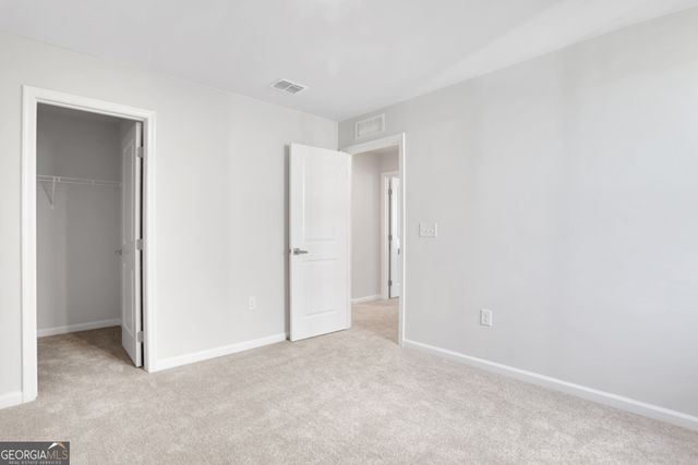 812 Sweet Pine Brook, Stone Mountain, GA 30087