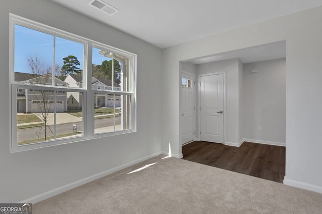 812 Sweet Pine Brook, Stone Mountain, GA 30087