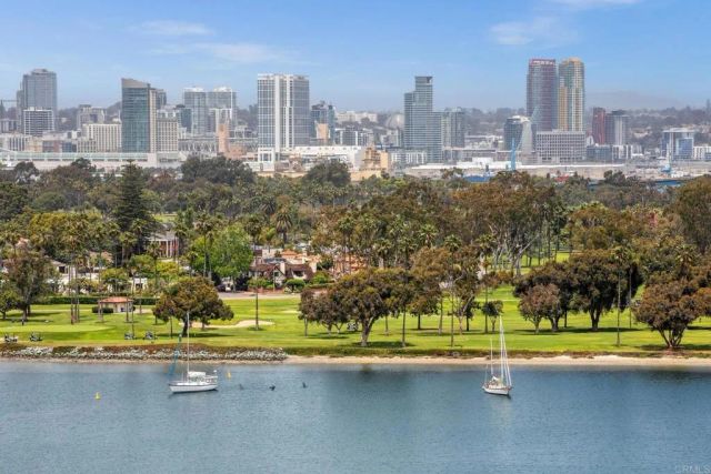 1830 Avenida Del Mundo 1603, San Diego, CA 92118