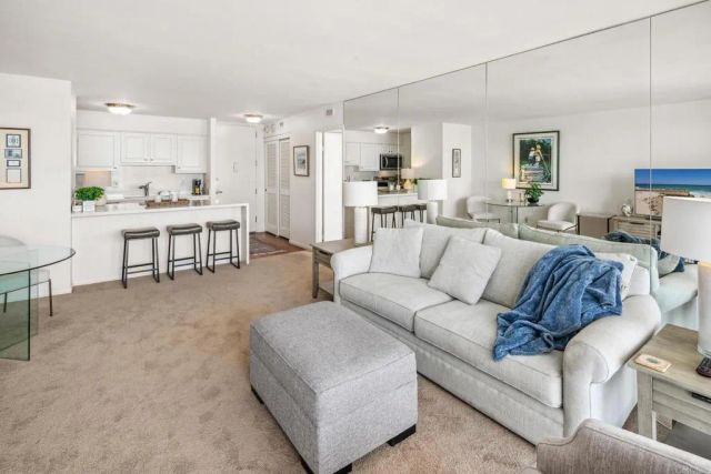 1830 Avenida Del Mundo 1603, San Diego, CA 92118