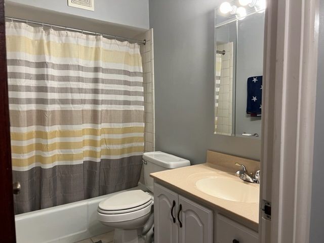 12820 S 71st Avenue 101, Palos Heights, IL 60463