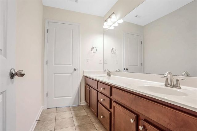 5195 Belmore Manor Court, Suwanee, GA 30024