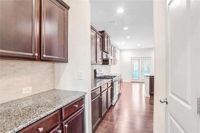 5195 Belmore Manor Court, Suwanee, GA 30024