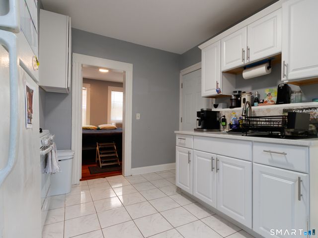 1287 Howard Avenue, Bridgeport, CT 06605