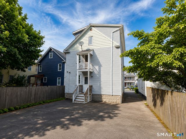 1287 Howard Avenue, Bridgeport, CT 06605
