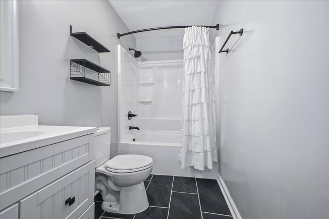 8546 Brubaker DR, Roanoke, VA 24019