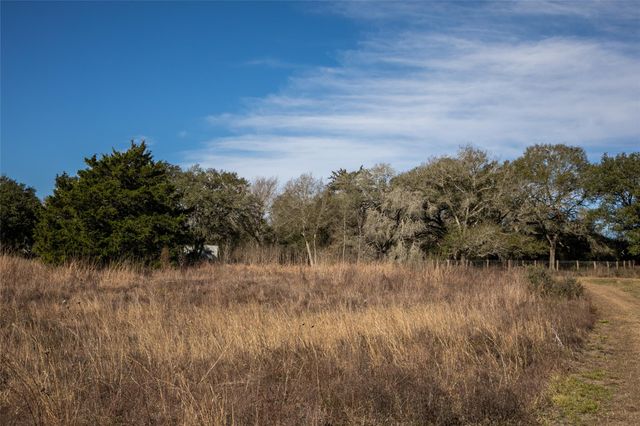 11107 Mt Falls School RD, Washington, TX 77880