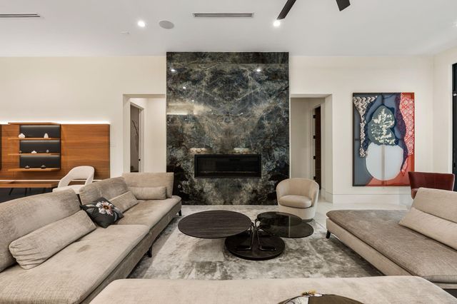 3002 Ferndale Street, Houston, TX 77098