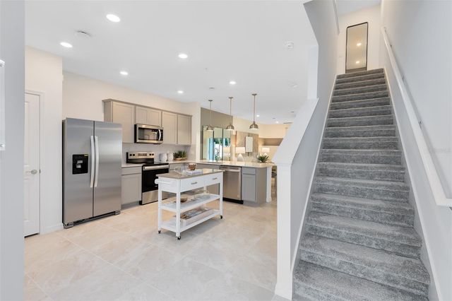 3243 CANYON BAY POINT, Sanford, FL 32773