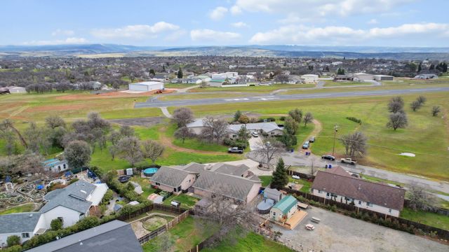 21960 Tom Bead Drive, Cottonwood, CA 96022