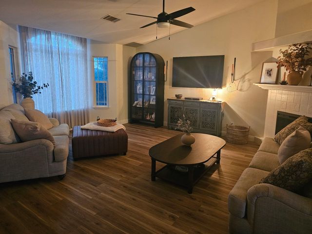 21960 Tom Bead Drive, Cottonwood, CA 96022