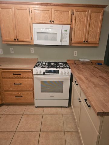 21960 Tom Bead Drive, Cottonwood, CA 96022