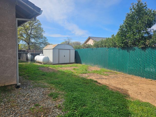 21960 Tom Bead Drive, Cottonwood, CA 96022