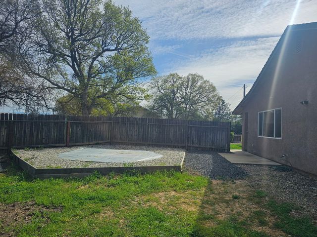 21960 Tom Bead Drive, Cottonwood, CA 96022