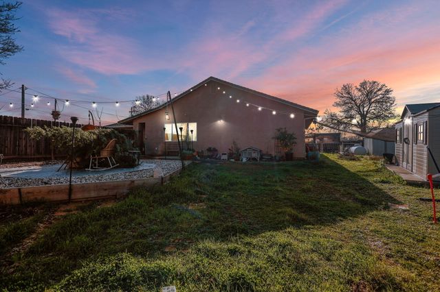 21960 Tom Bead Drive, Cottonwood, CA 96022