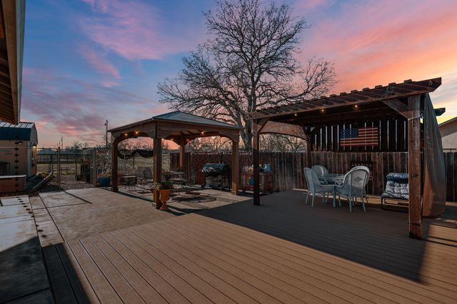 21960 Tom Bead Drive, Cottonwood, CA 96022