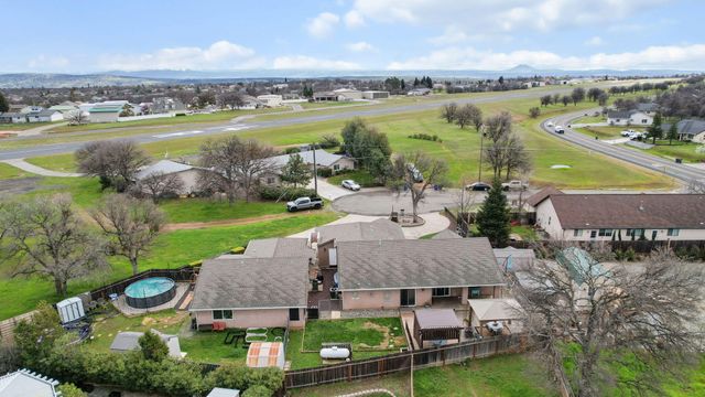 21960 Tom Bead Drive, Cottonwood, CA 96022