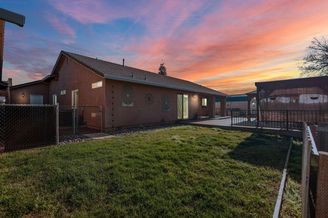 21960 Tom Bead Drive, Cottonwood, CA 96022