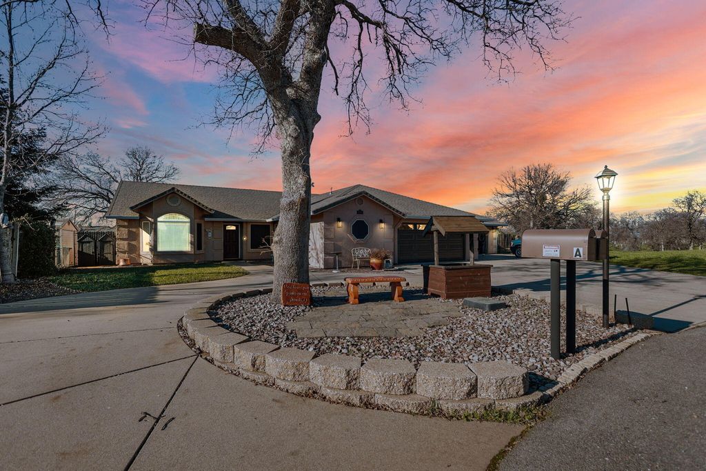 21960 Tom Bead Drive, Cottonwood, CA 96022