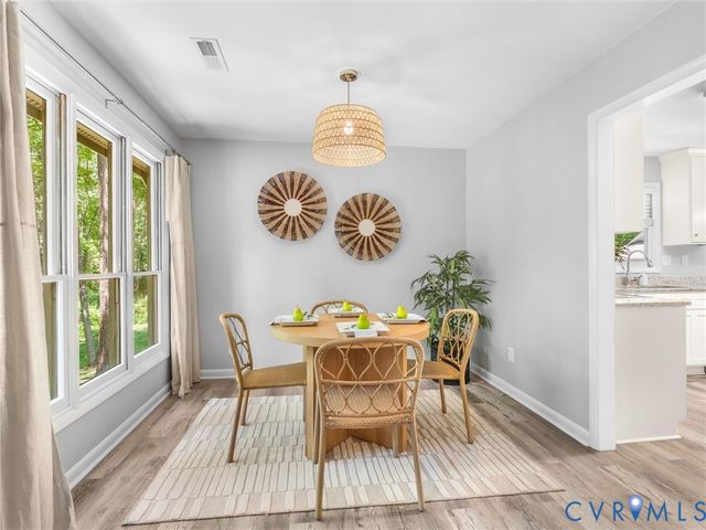14115 Liberty Oaks Cir, Midlothian, VA 23112