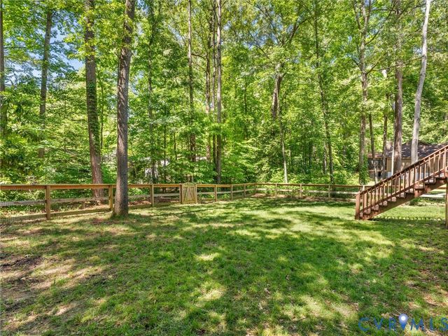 14115 Liberty Oaks Cir, Midlothian, VA 23112