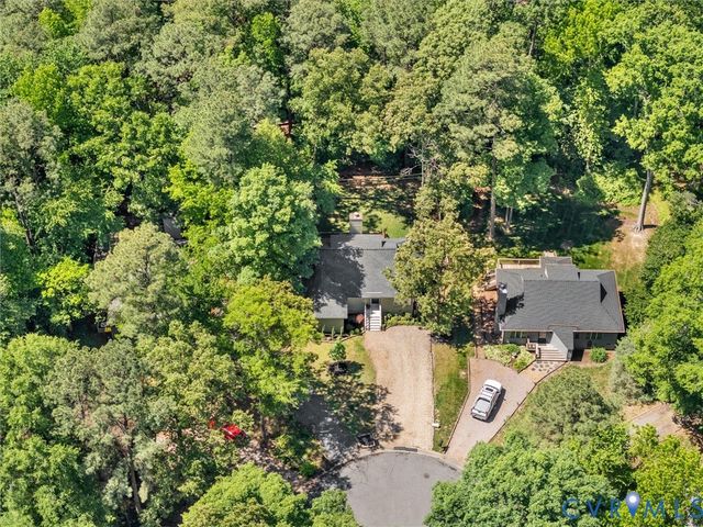 14115 Liberty Oaks Cir, Midlothian, VA 23112