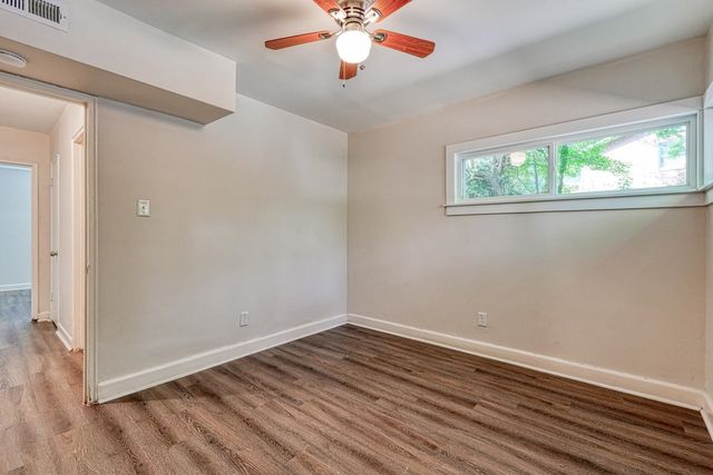 724 Ridgedale Dr, Spartanburg, SC 29388