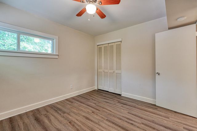 724 Ridgedale Dr, Spartanburg, SC 29388