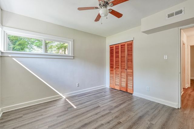 724 Ridgedale Dr, Spartanburg, SC 29388