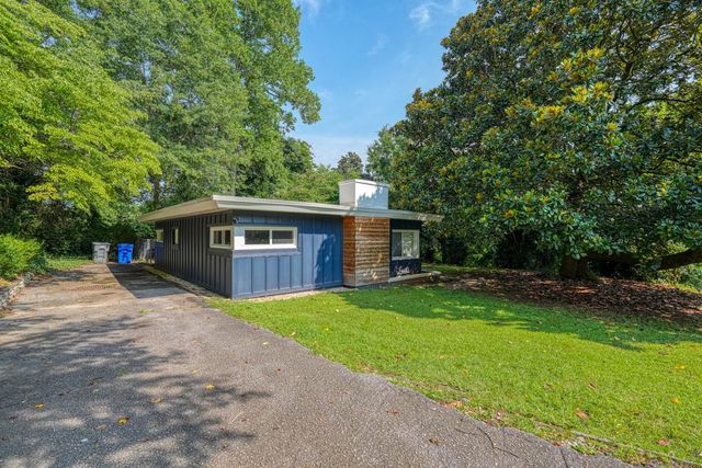 724 Ridgedale Dr, Spartanburg, SC 29388