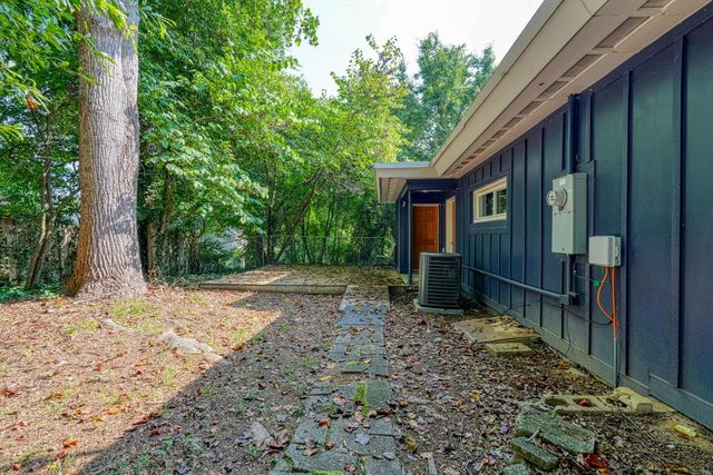 724 Ridgedale Dr, Spartanburg, SC 29388